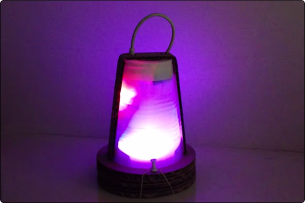 littleBits - blikajúci lampáš